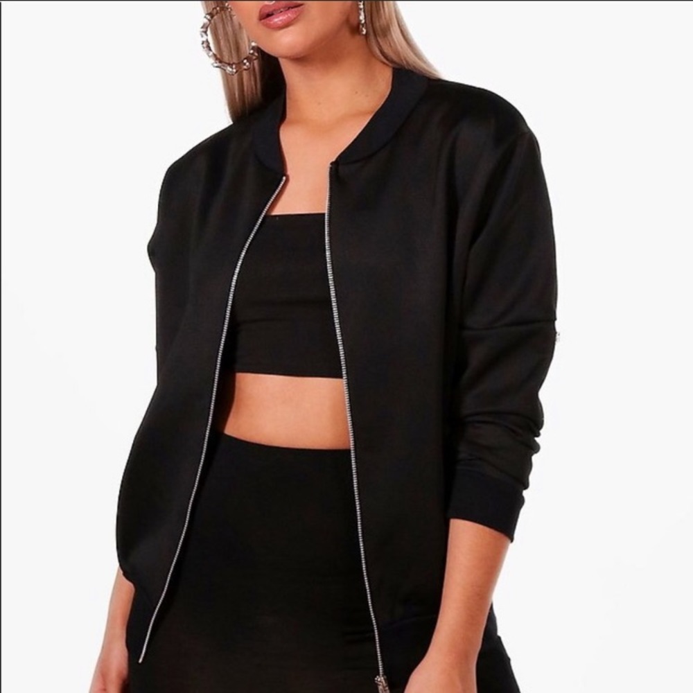 Boohoo Plus black sleeve zip jacket size 18